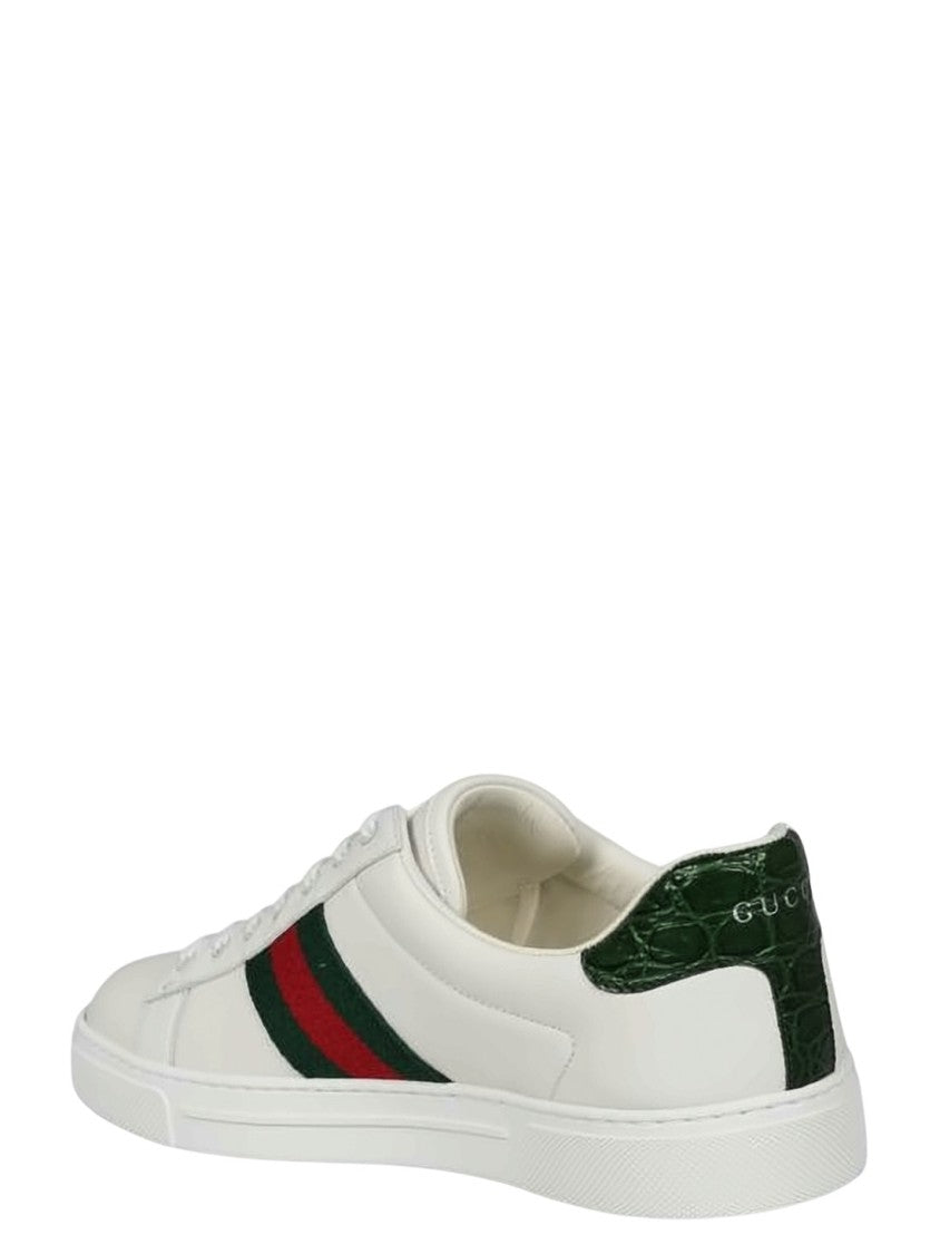 Gucci Smooth Leather Low-Top Sneakers With Signature Stripes