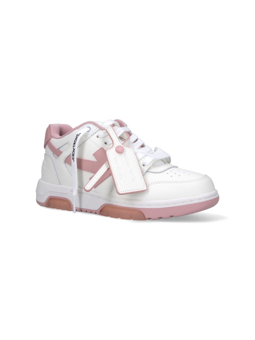Off-White Rounded Toe Lace-Up Sneakers With Iconic Off-White Details