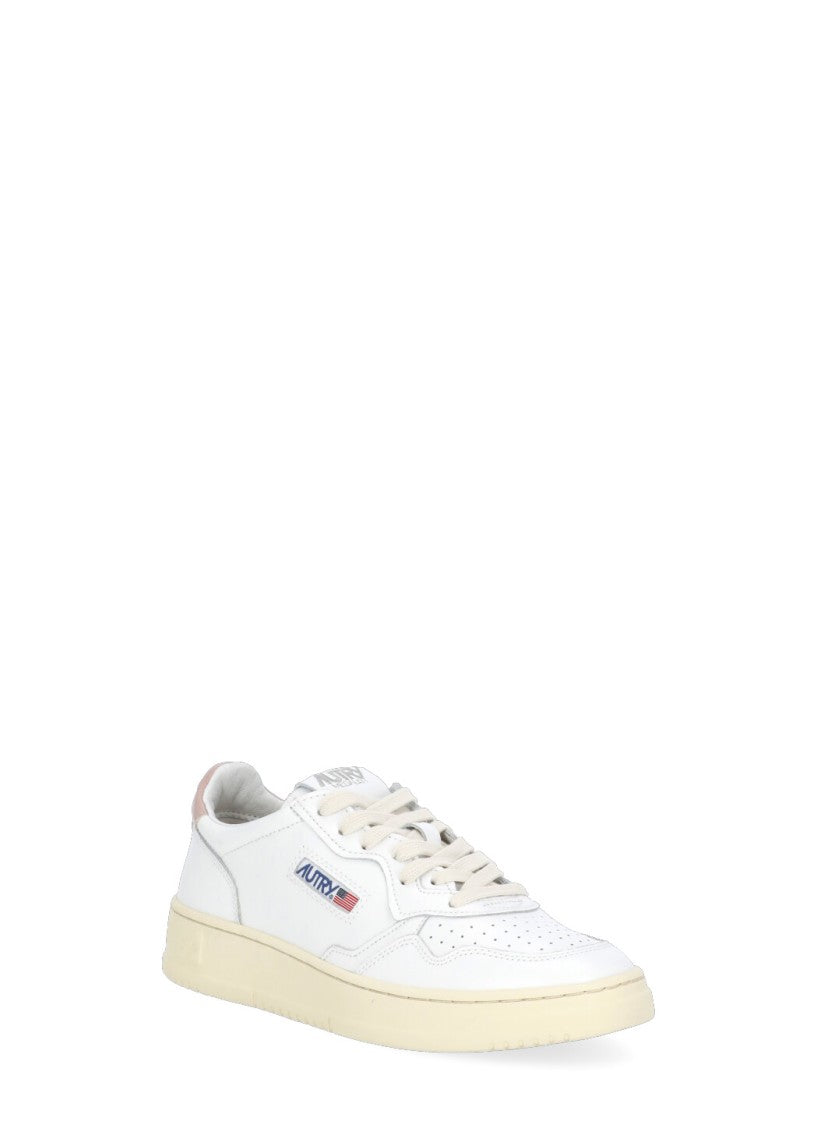 Autry Medalist Low Sneakers