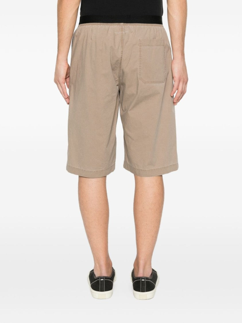 Mm6 By Maison Margiela Relaxed Fit Beige Shorts With Contrasting Waistband