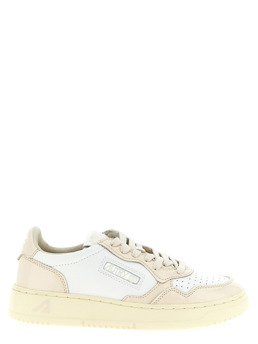 Autry 'Medalist Low' Sneakers