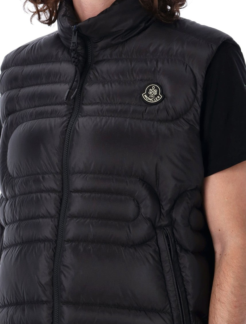 Moncler Emeishan Snake-Quilted Down Gilet