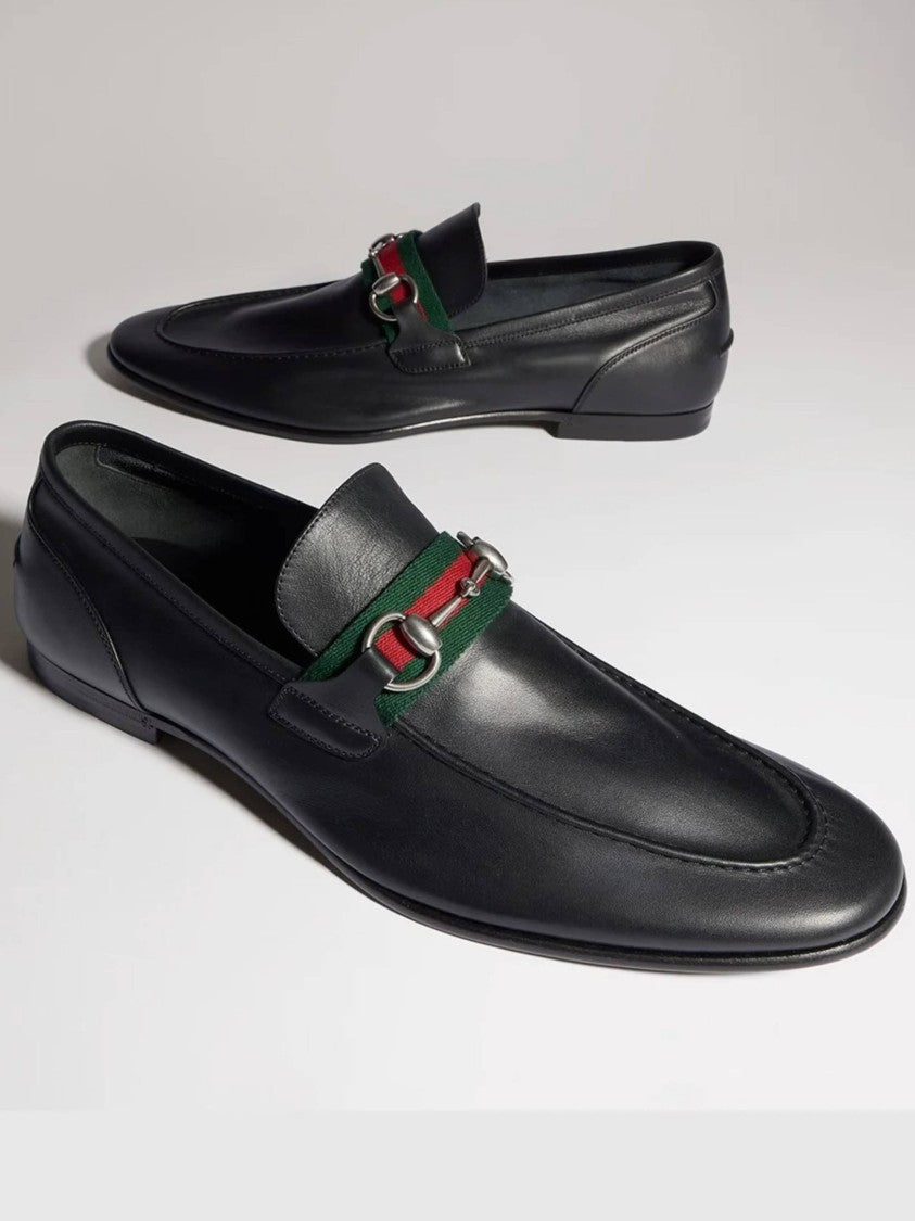 Gucci Rounded Toe Black Leather Loafer With Horsebit Detail