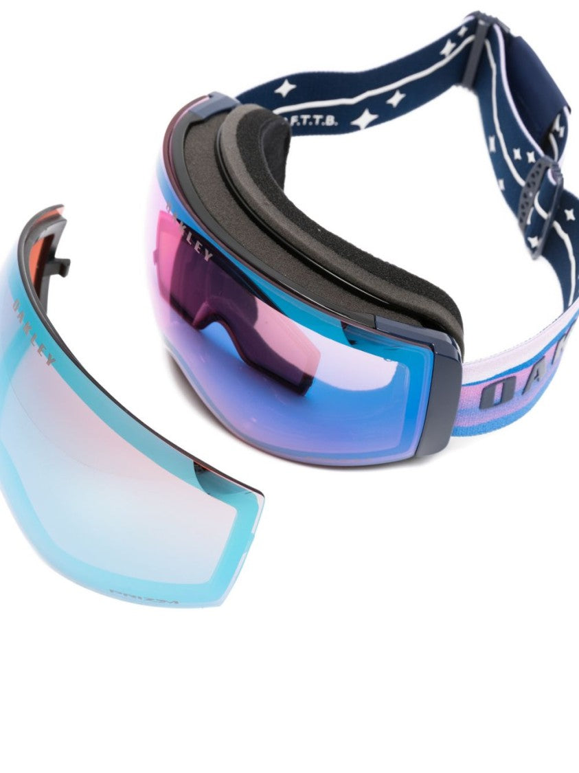 Oakley Reflective Curved Lens Sunglasses