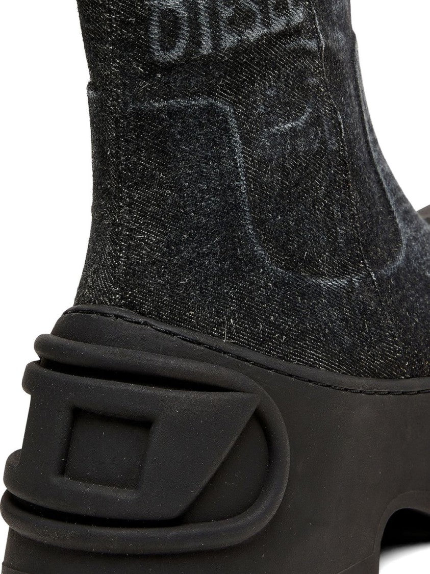 Diesel Ankle-High Textured Black Boots With Robust Sole