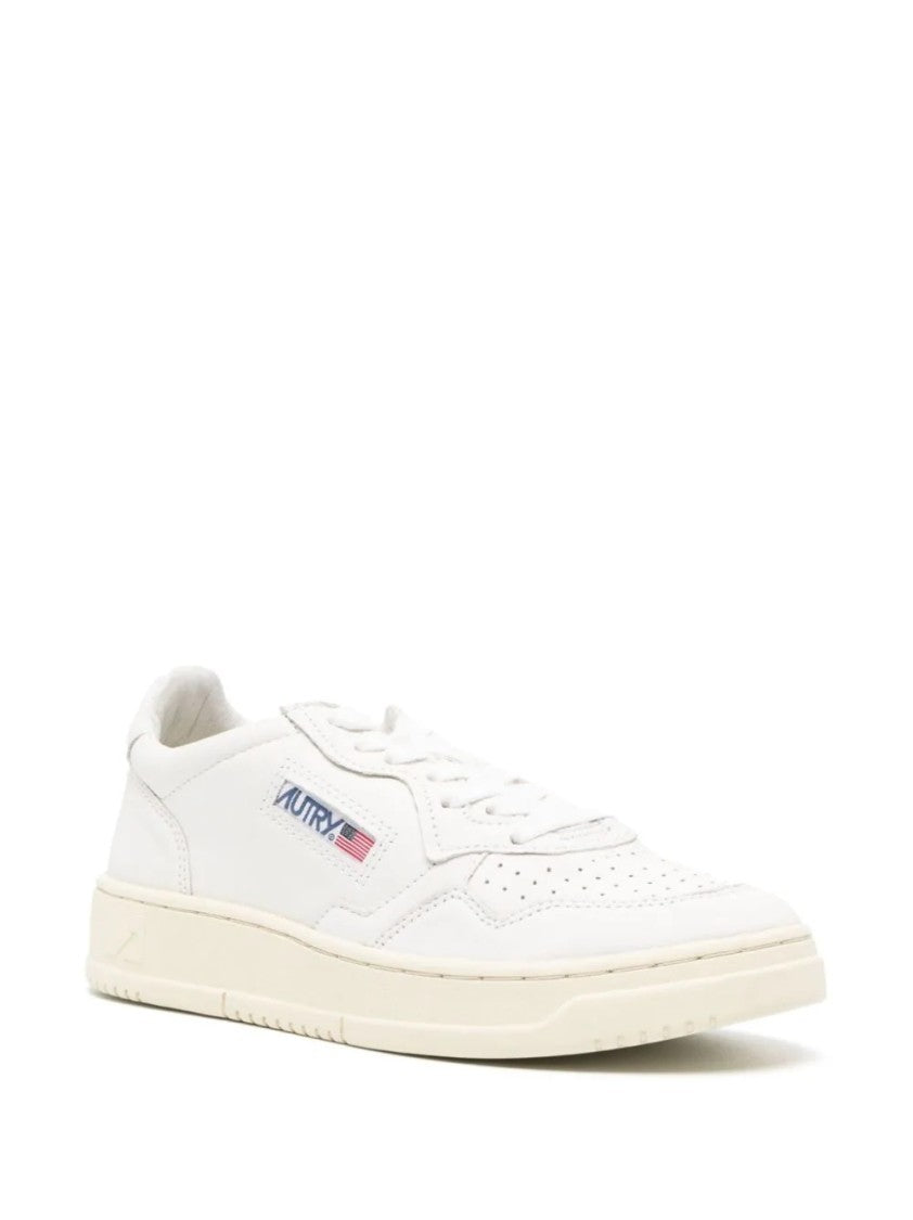 Autry White Leather Sneakers With Perforated Toe