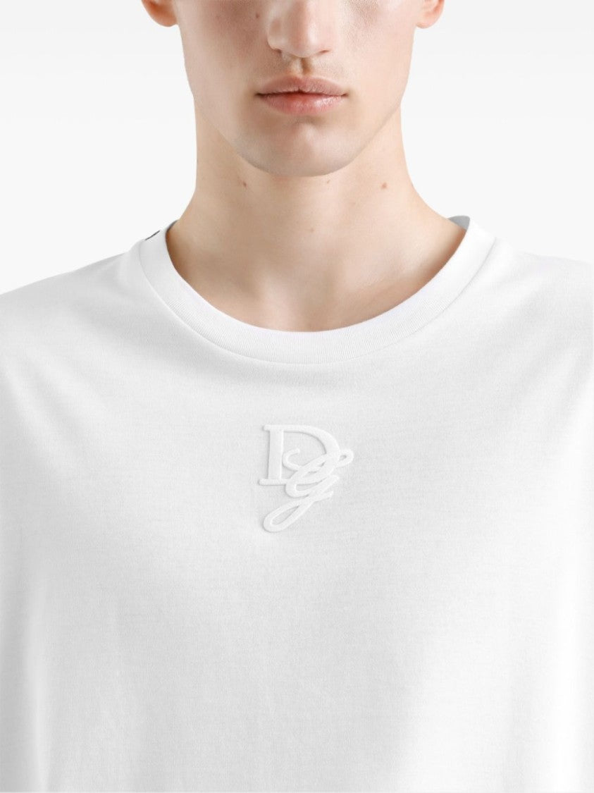 Dolce & Gabbana Relaxed Fit White T-Shirt With Embossed Logo Detail