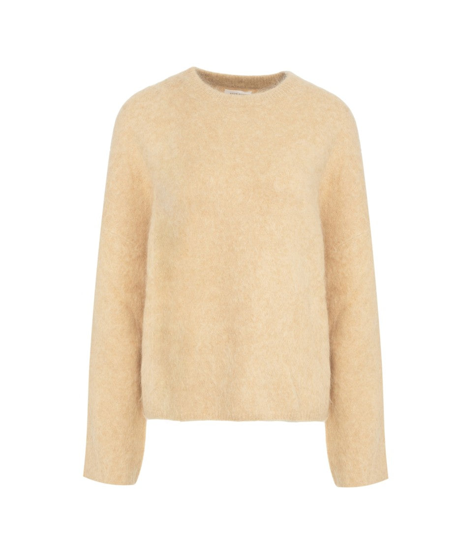 Soft Goat Brushed Cashmere Sweater With Classic Round Neckline