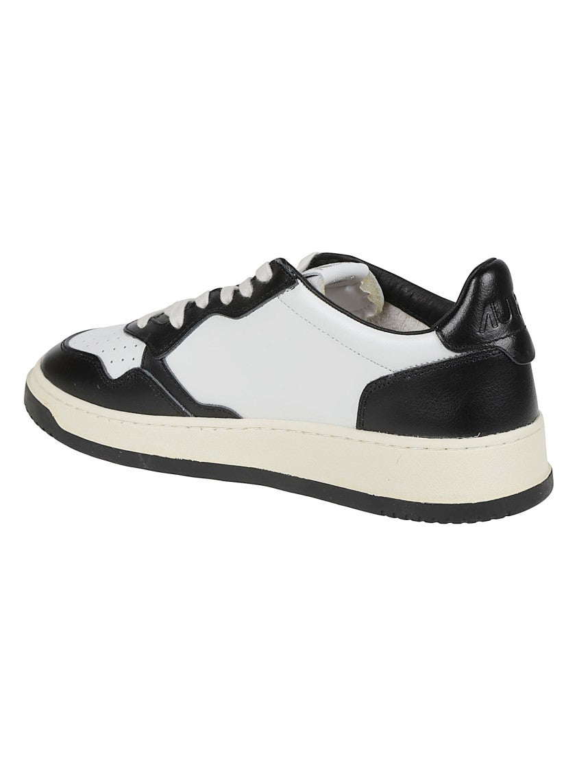 Autry Medalist Low Leather Low-Top Sneakers
