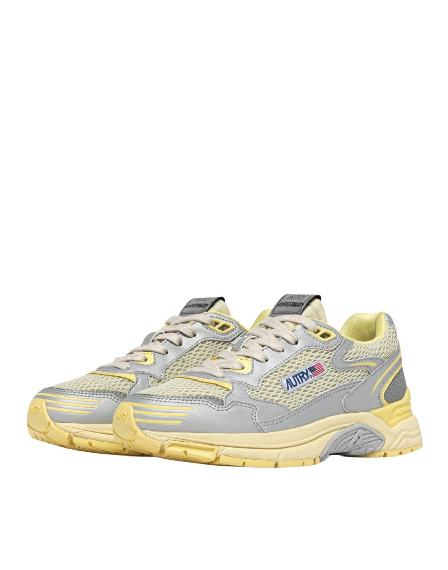 Autry Hyperway Women’S Silver/Lemon Sneakers