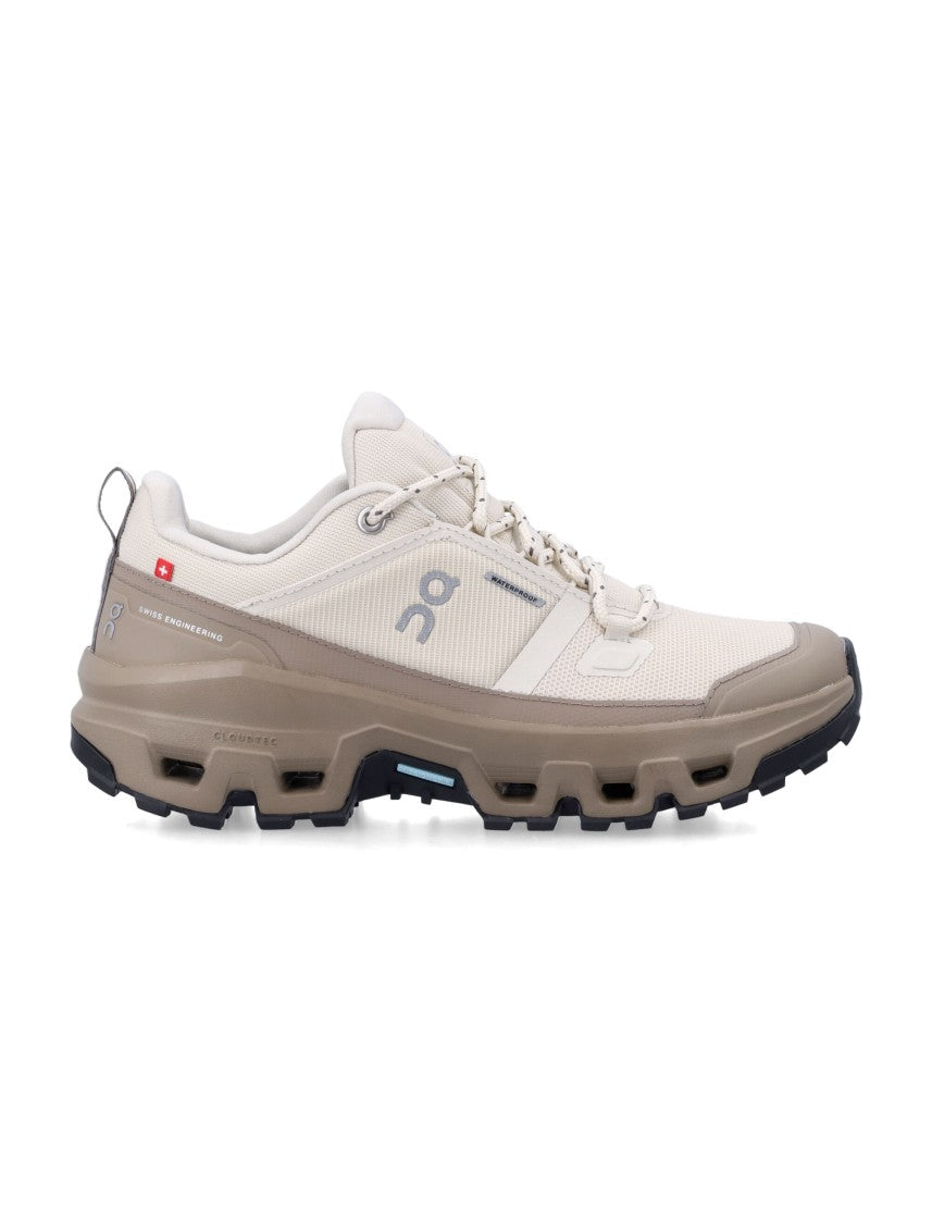On Running Chunky Sole Sneakers With Textured Upper And Reflective Details