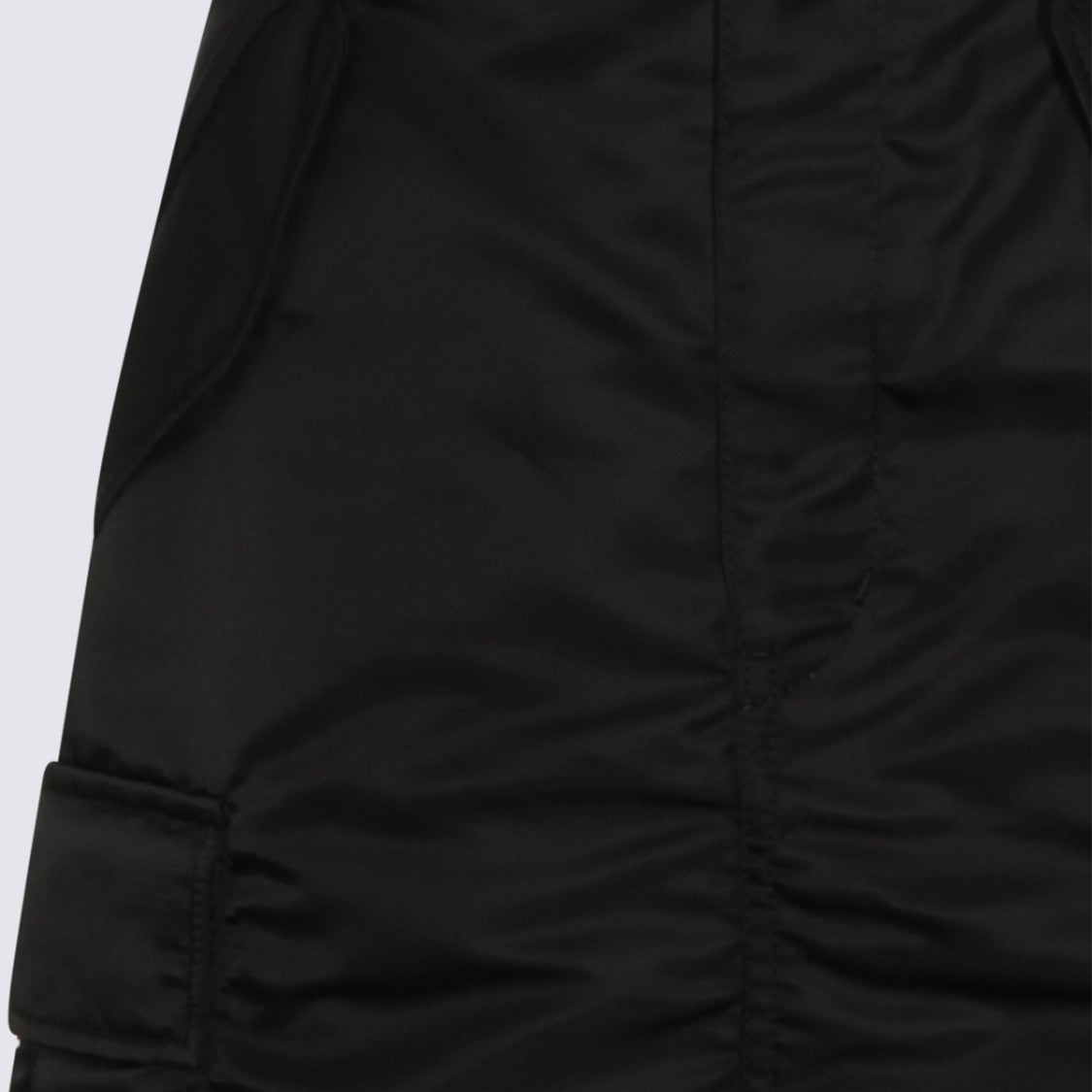 Sacai High-Waisted Full-Length Black Skirt With Pleated Back
