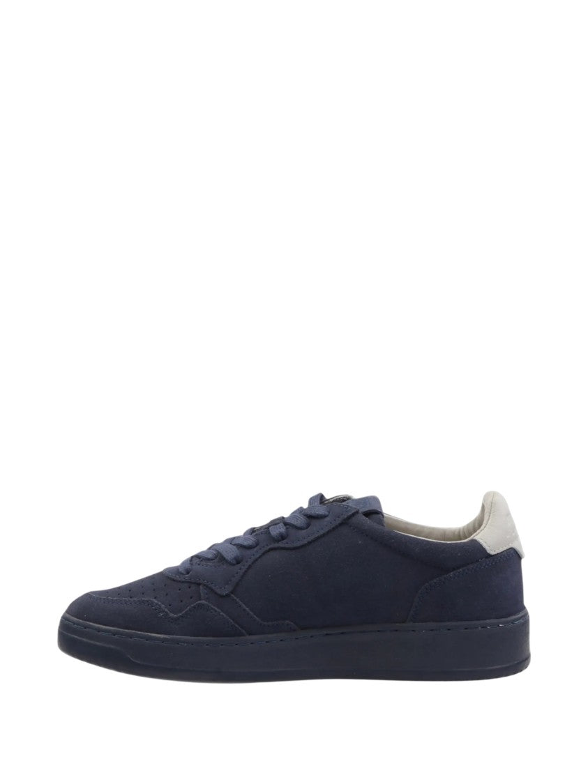 Autry Smooth Leather Low-Top Sneakers With Minimalist Aesthetics