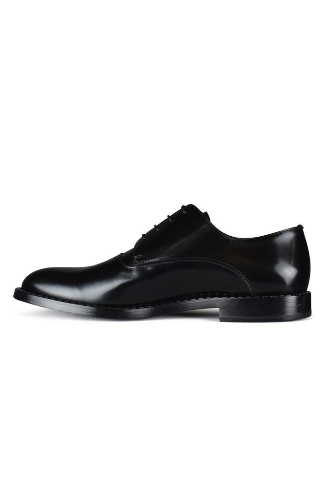 Fendi Black Leather Loafers With Polished Finish And Silver Accents