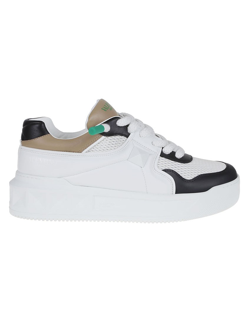 Valentino One Stud Xl Low-Top Sneaker