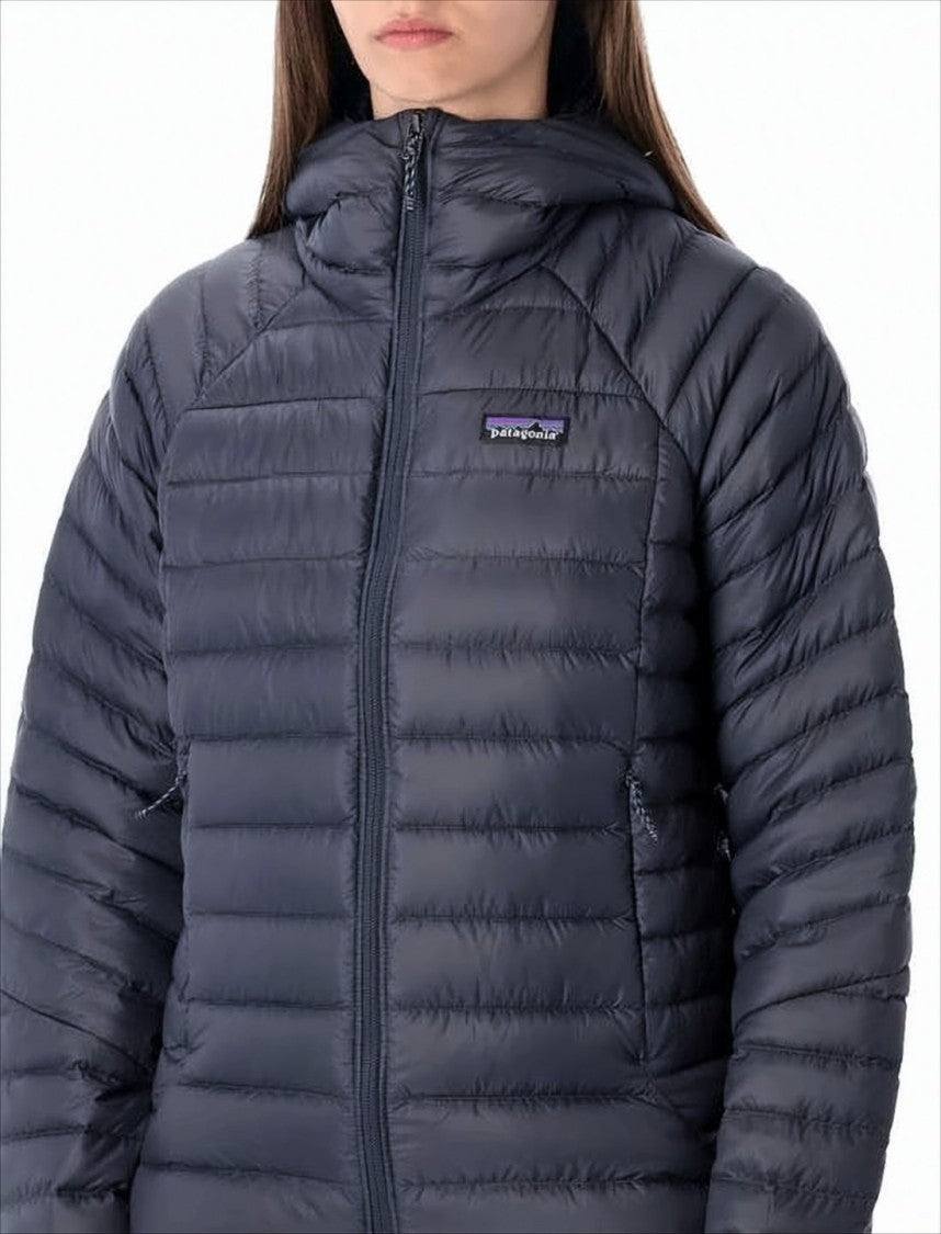 Patagonia Hooded Padded Jacket With Quilted Design And Side Pockets