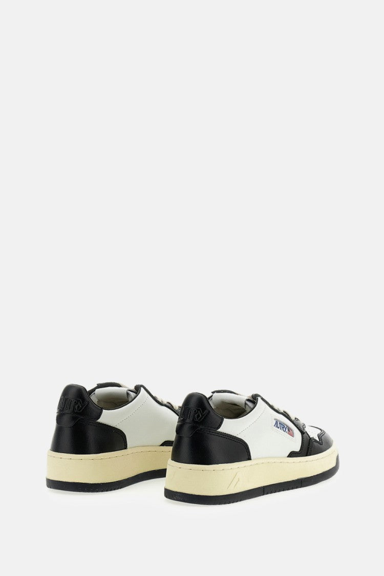 Autry White Blue Medalist Low Leather Sneakers