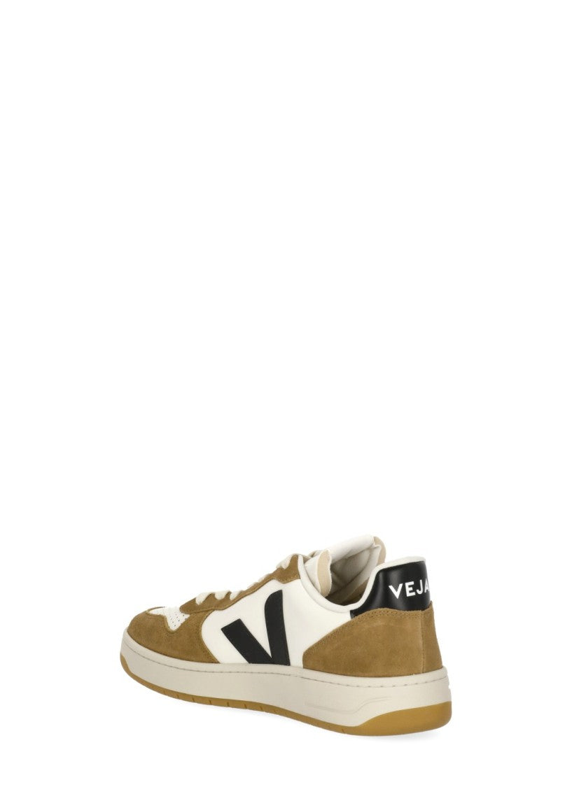 Veja White Suede Overlays Logo Low-Top Sneakers