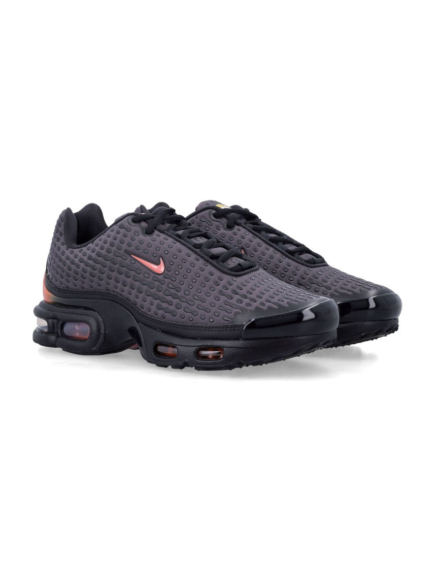 Nike Air Max Plus Sfumata Mesh Sneakers