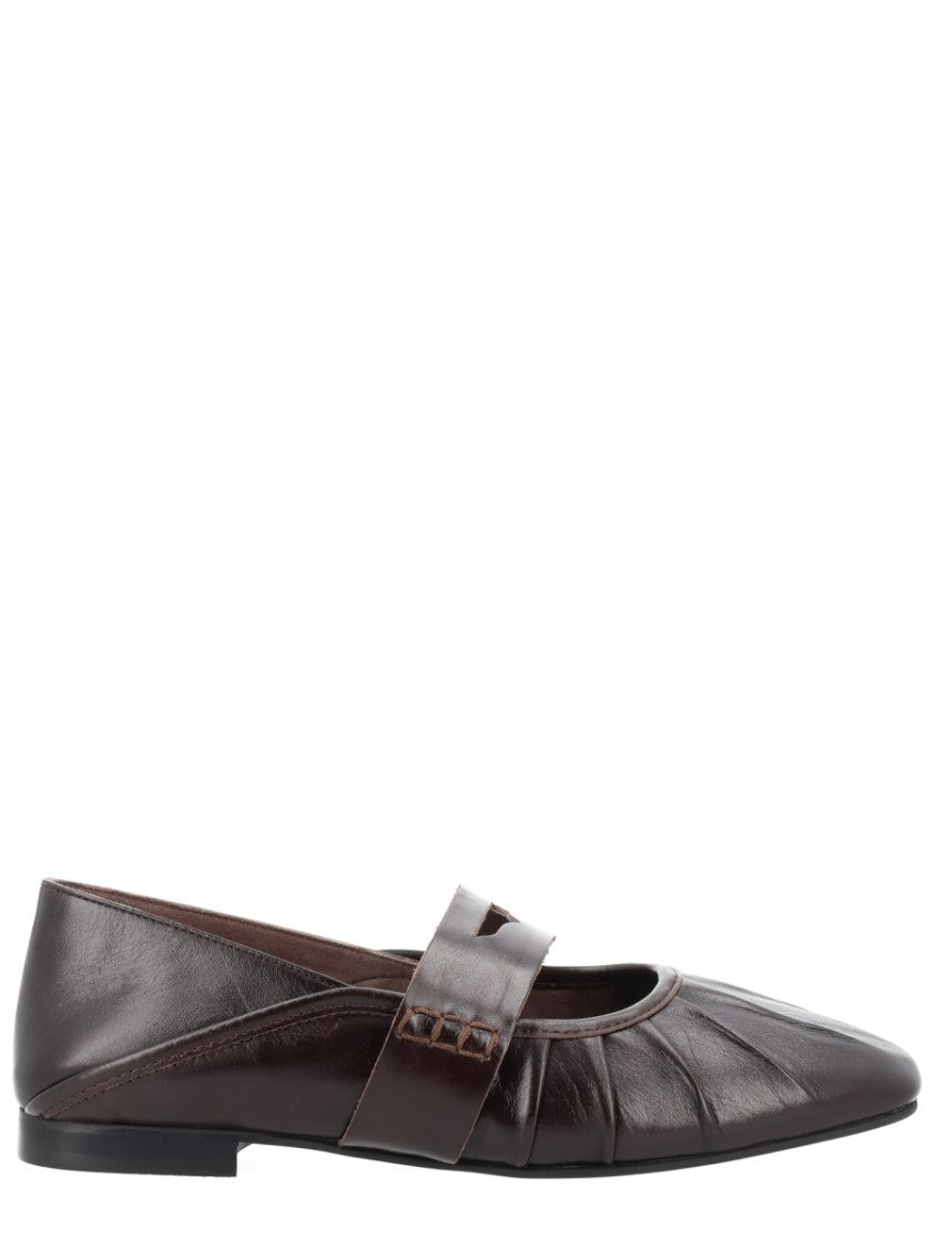 Alohas Bargo Pointed Toe Embossed Flats