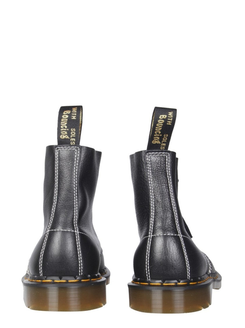 Dr. Martens 1460 Pascal Boots
