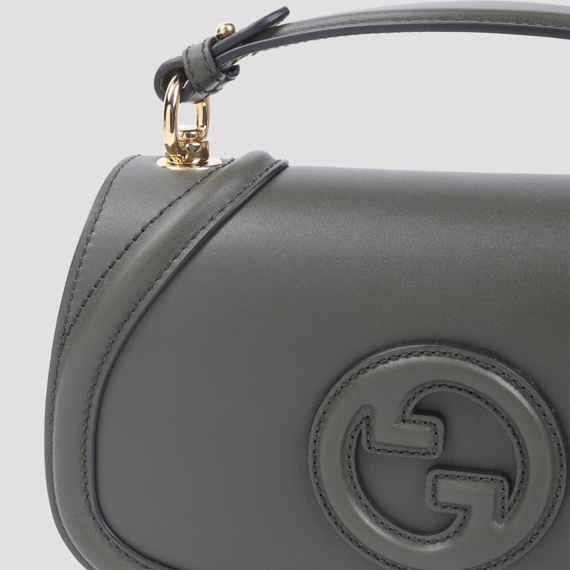 Gucci Green Leather Shoulder Bag With Structured Silhouette