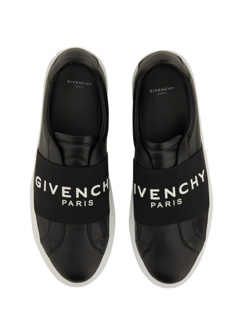 Givenchy Low Top Sneaker With Logo