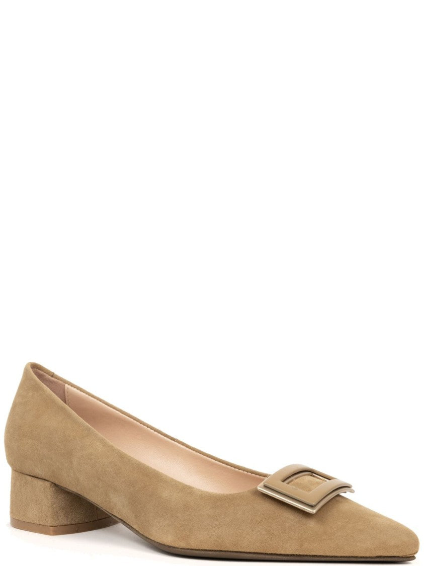 Sergio Moretti Closed Beige Pumps With Mid-Heel