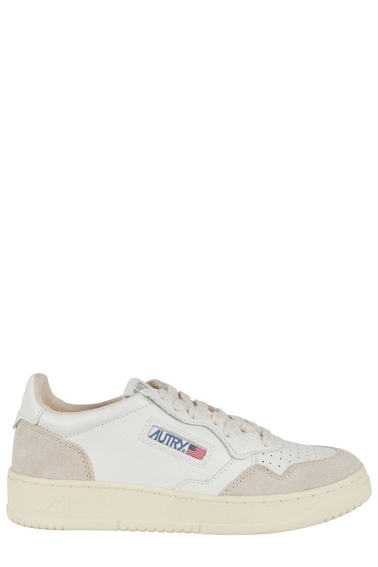 Autry Medalist Low Sneakers