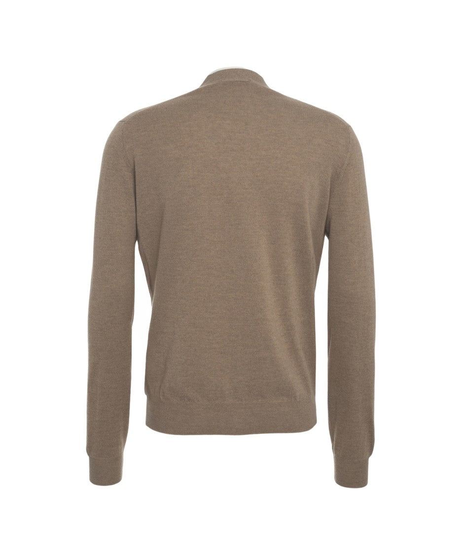 Gender V-Neck Cardigan With Timeless Button Closure And Ribbed Detailing