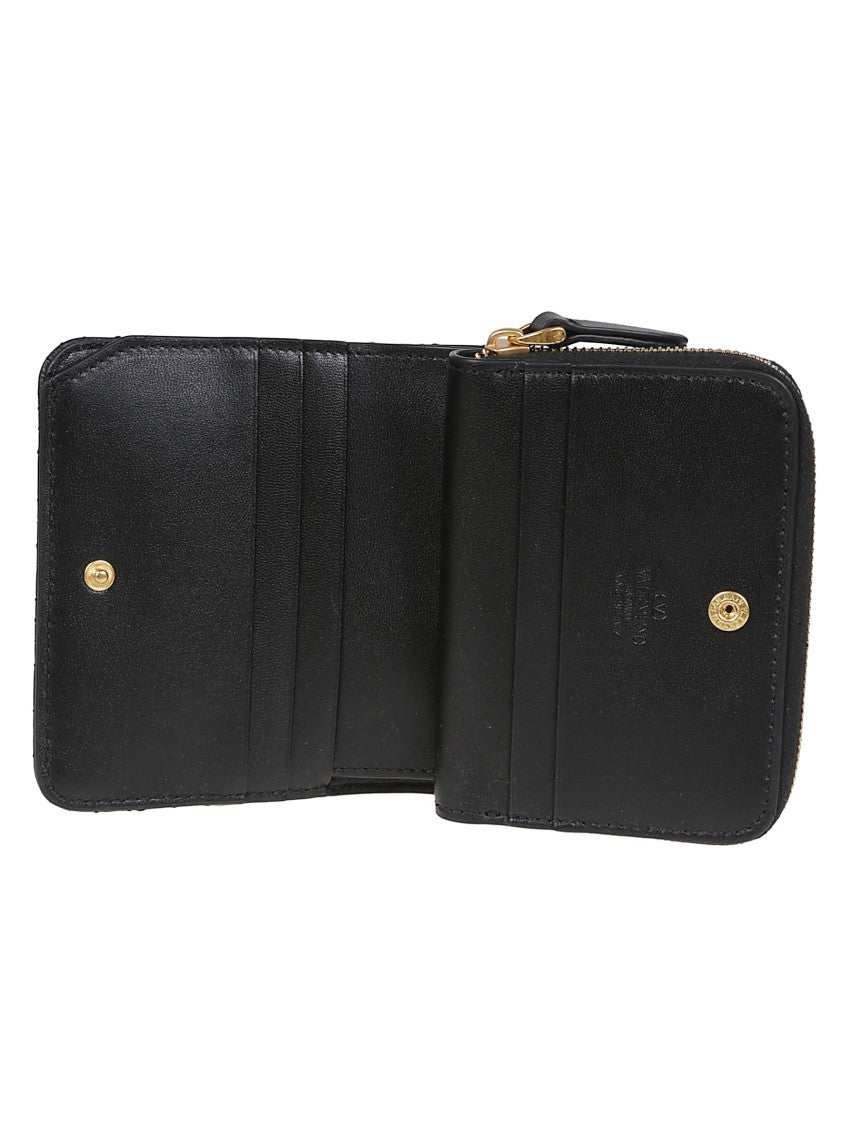 Valentino Garavani Zip Around Wallet Quiltie 67