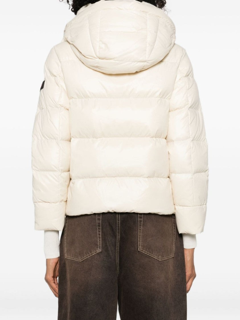 Peuterey Tailored White Coat With Minimalist Design