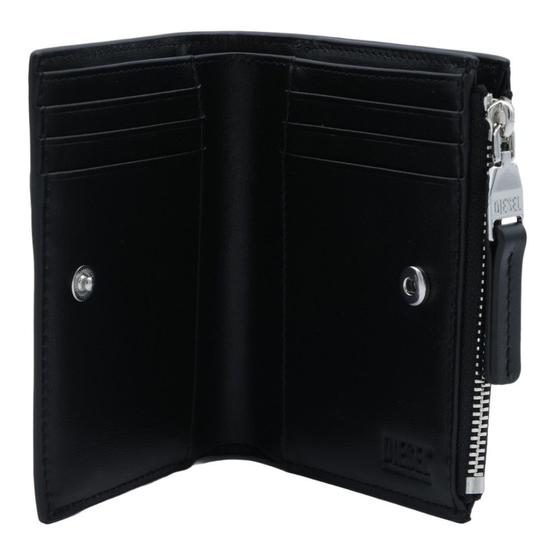 Diesel Sleek Black Wallet With Silver Emblem