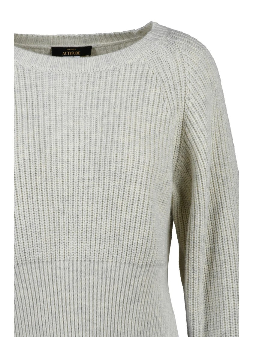 Twinset Actitude Ribbed Knit Light Grey Sweater With Boat Neckline And Fitted Waist