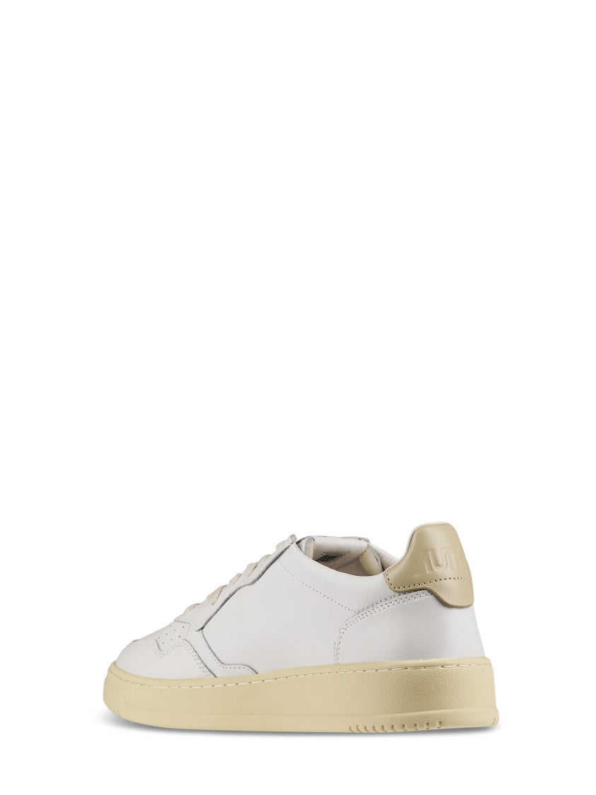 Autry Classic Low-Top Sneakers