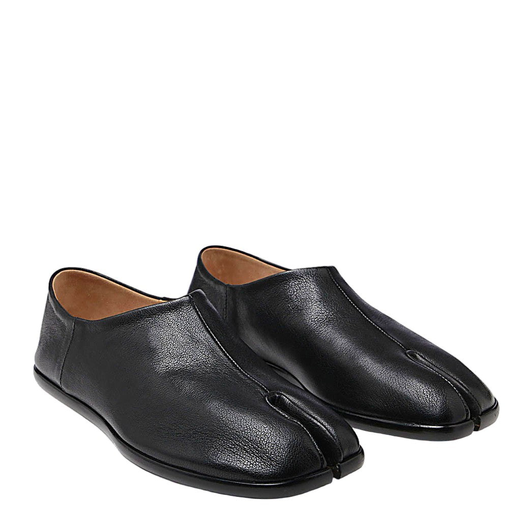 Maison Margiela Minimalist Split-Toe Black Leather Flats