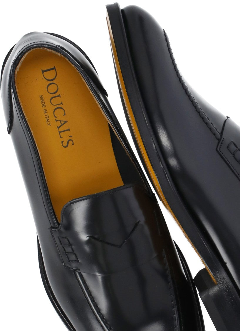 Doucal's Black Smooth Leather Mask Loafers