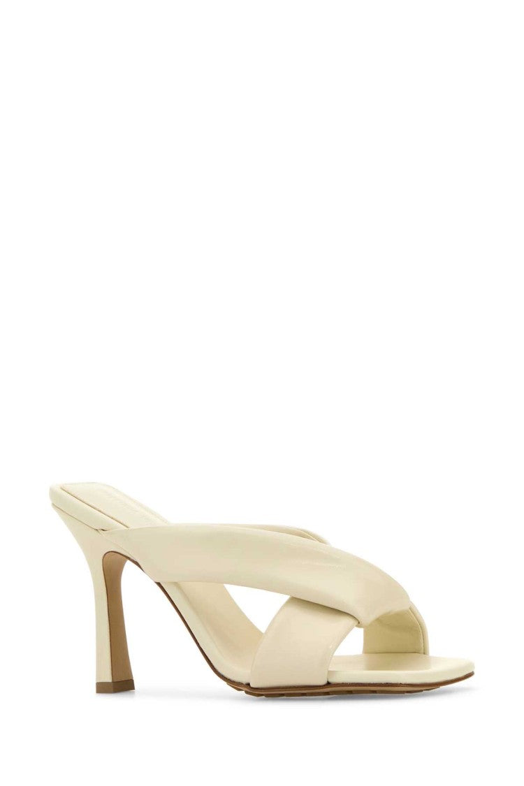 Bottega Veneta Ivory Leather Riva Mules