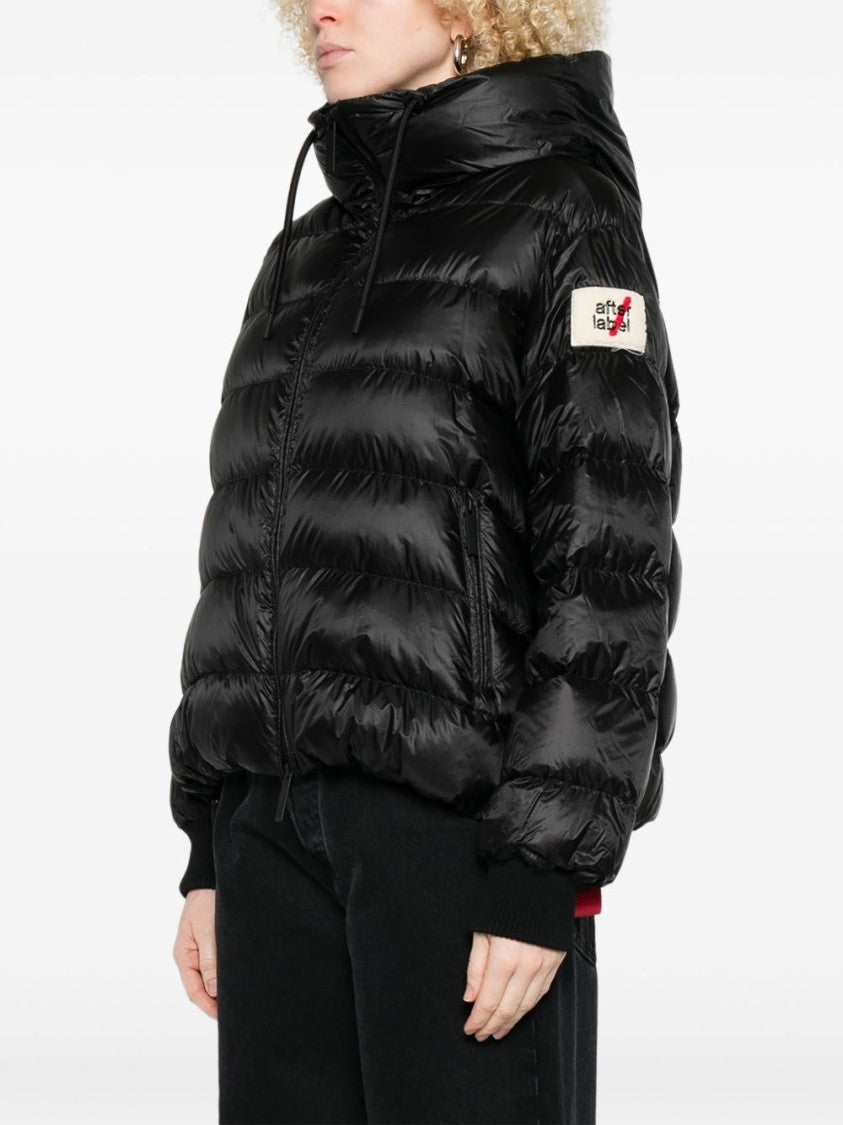 After Label Finish Black Down Jacket With Hood