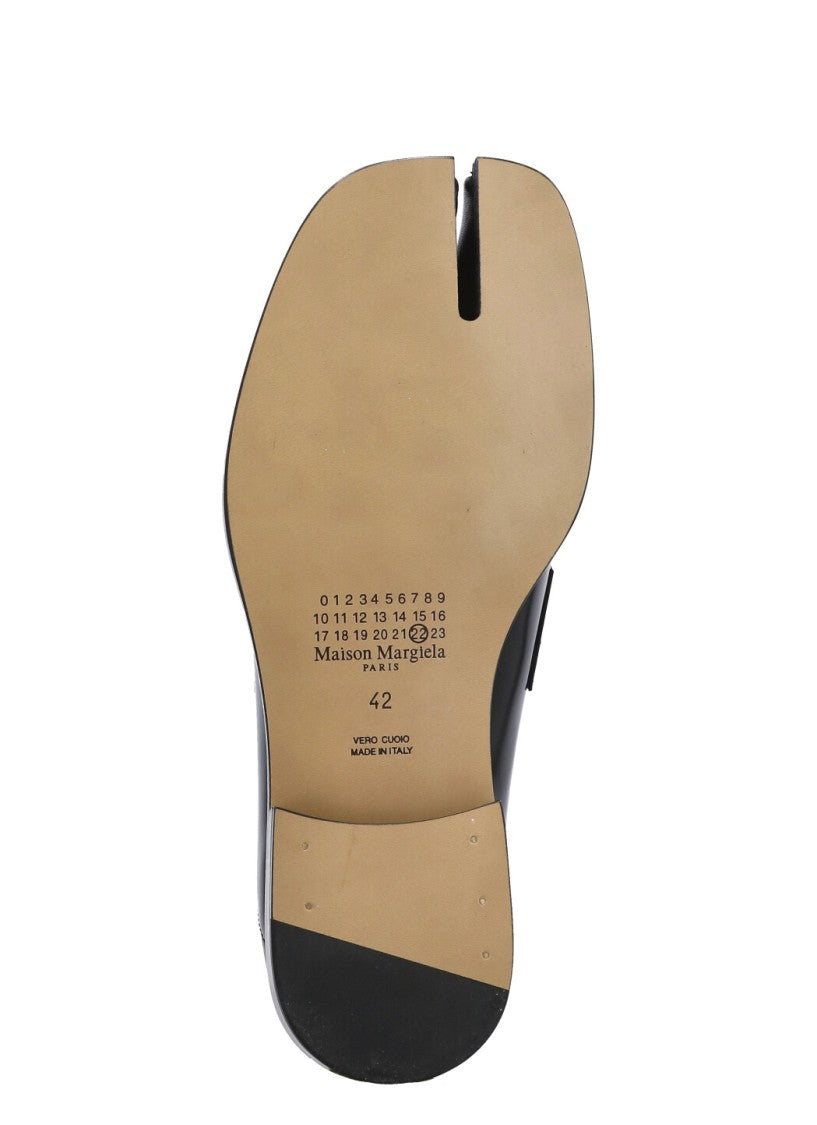Maison Margiela Black Tabi Polished Leather Loafers