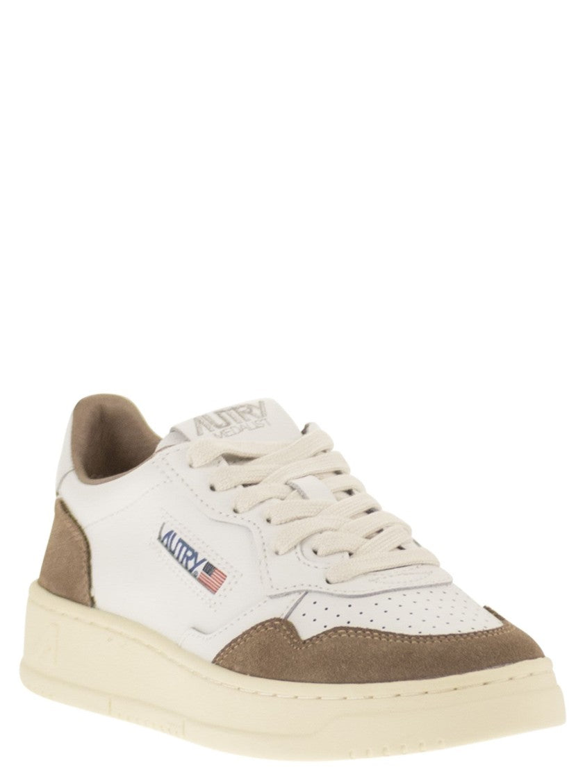 Autry Medalist Low - Leather And Suede Sneakers