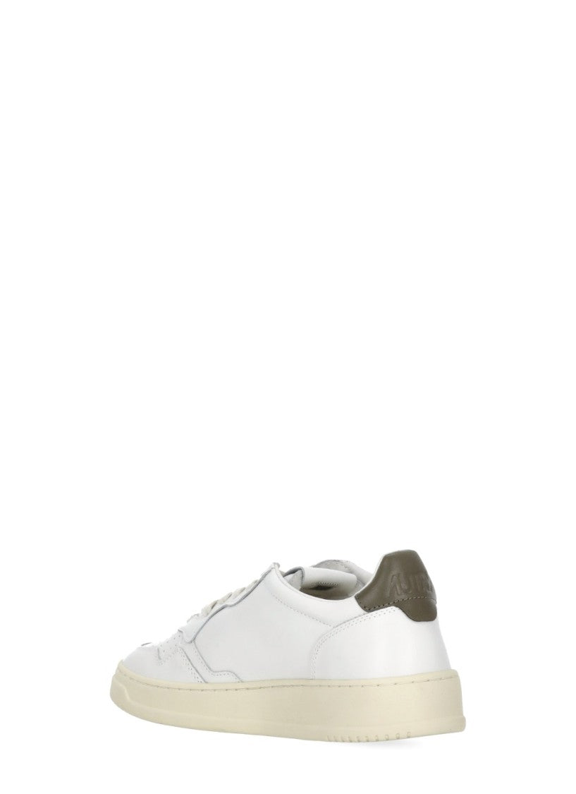 Autry White Medalist Low Leather Sneakers
