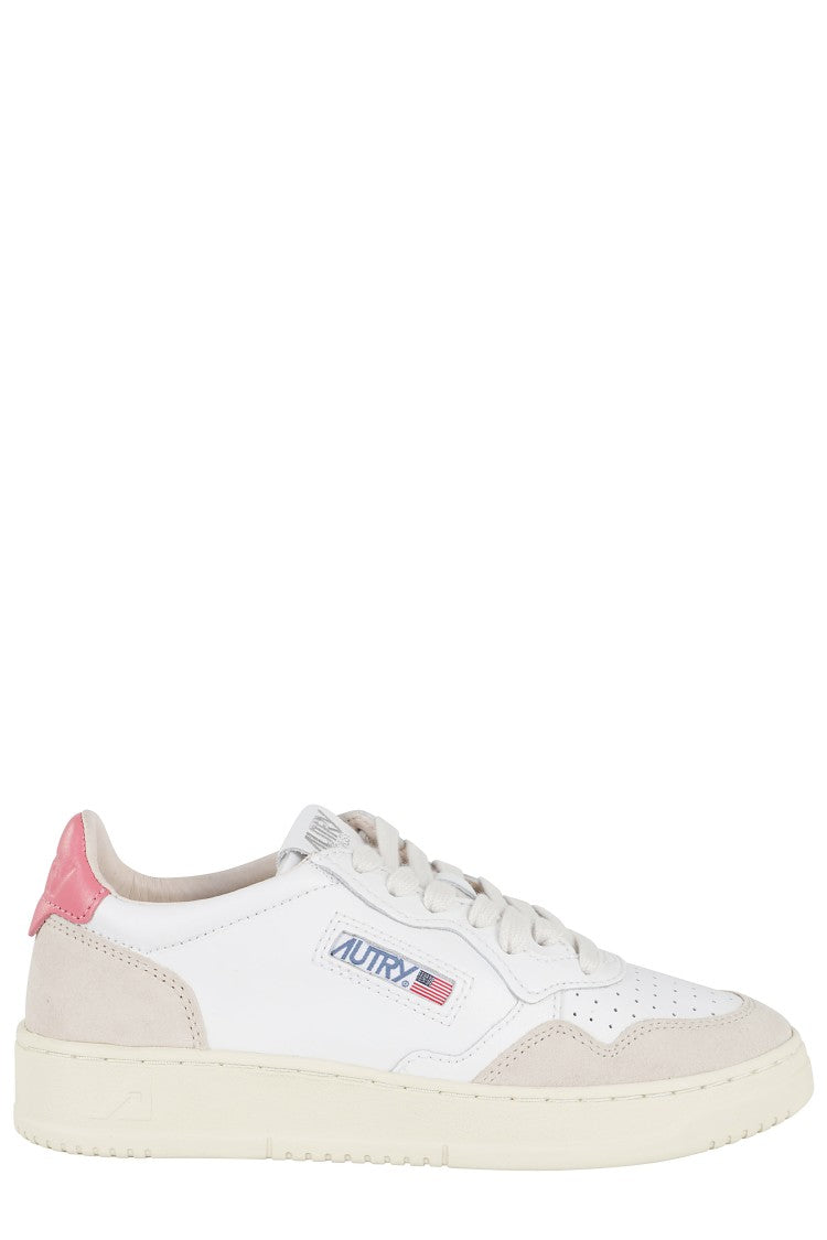 Autry Medalist Low-Top Sneakers