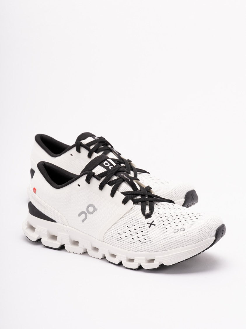 On Running `Cloud X 4` Sneakers