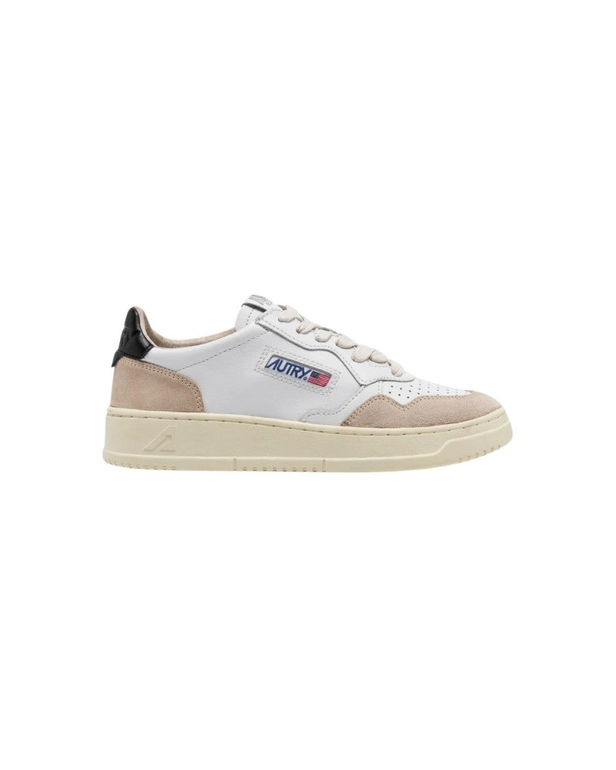 Autry Medalist Low Sneakers In White/Black Leather