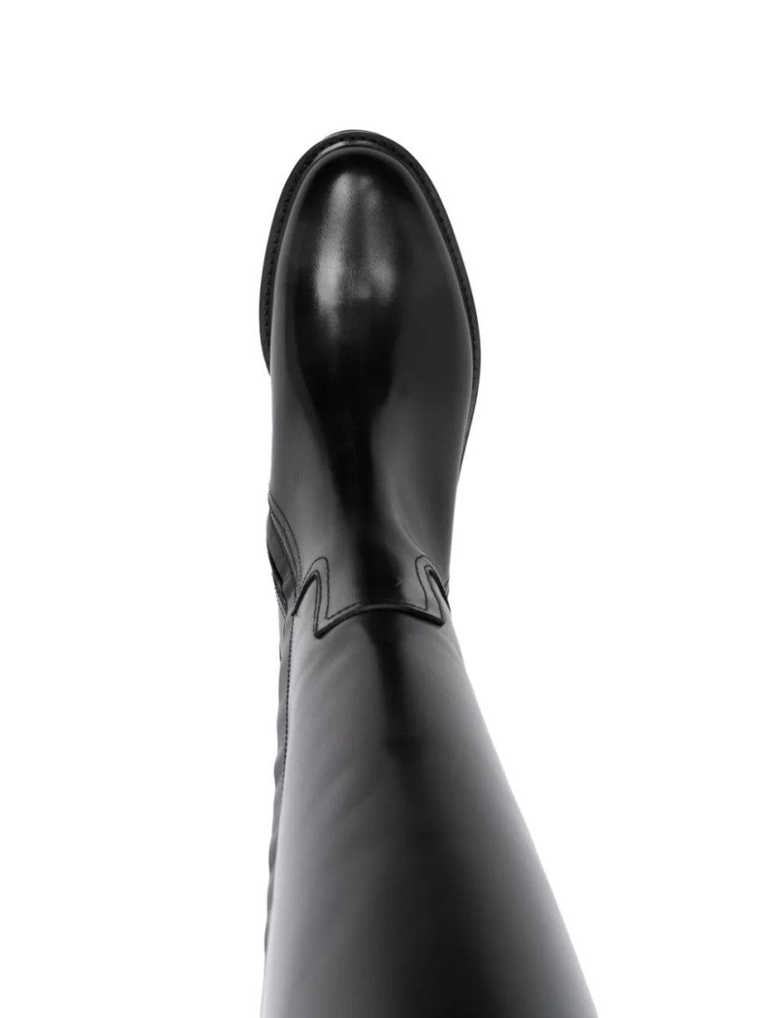 Doucal's Black Stival Polished Buckle Detail Leather Ankle Boots