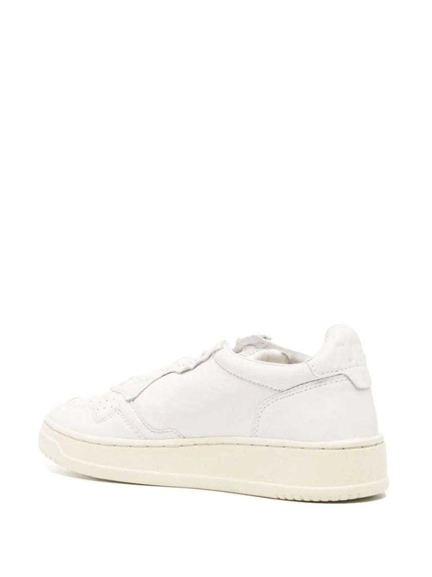 Autry White Leather Sneakers With Perforated Toe