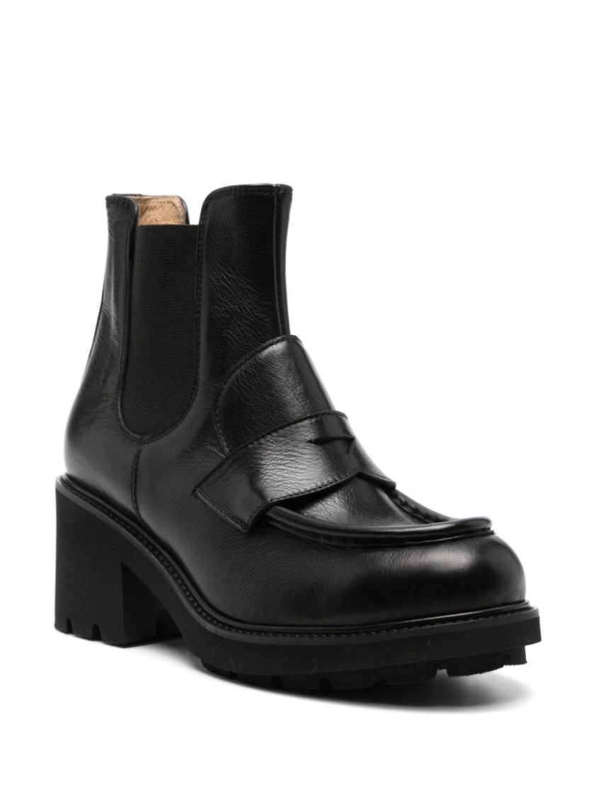 Doucal's Closed Ankle Boots With Elastic Side Panels