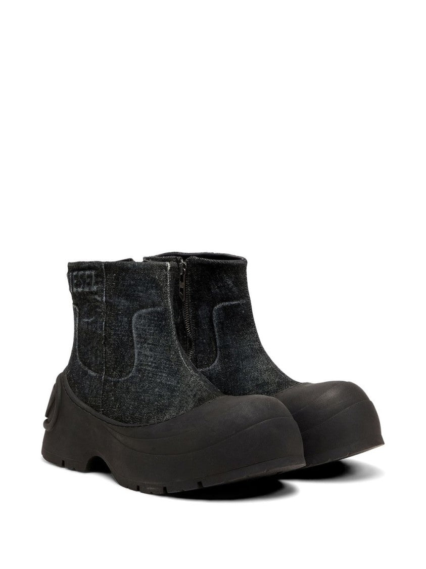 Diesel Ankle-High Textured Black Boots With Robust Sole