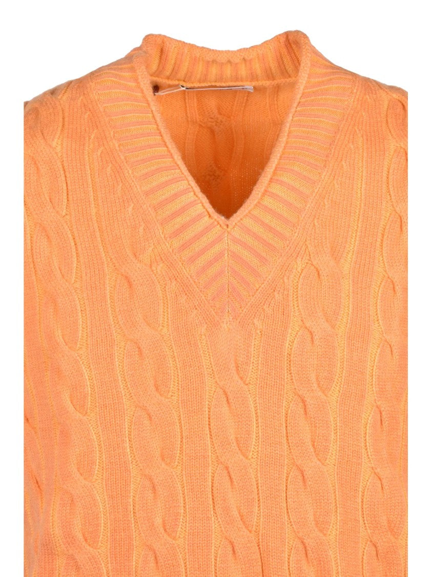 Kangra Classic Cable Knit Merino Wool Vest